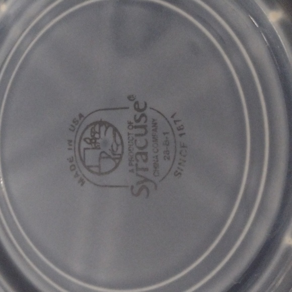 Vintage Syracuse Bread Plates b530 - Picture 3 of 4